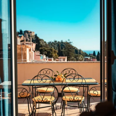 TaoApartments - Casa Vittoria - Taormina City Center Apartment with Terrace