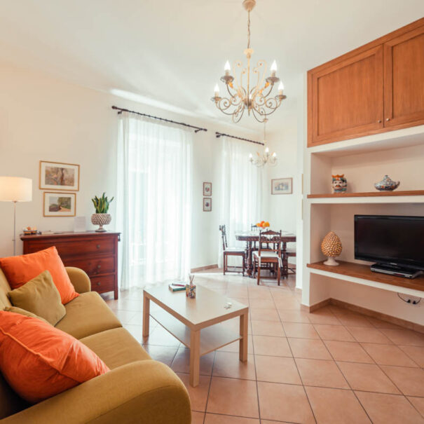 TaoApartments - Casa Antonella - Taormina City Center Apartment with Balcony